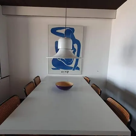 Апартаменты Modern Met Frontaal Zeezicht En Prive Parking