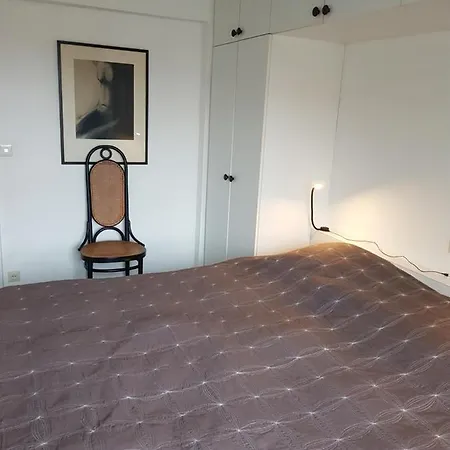 Lejlighed Modern Met Frontaal Zeezicht En Prive Parking *