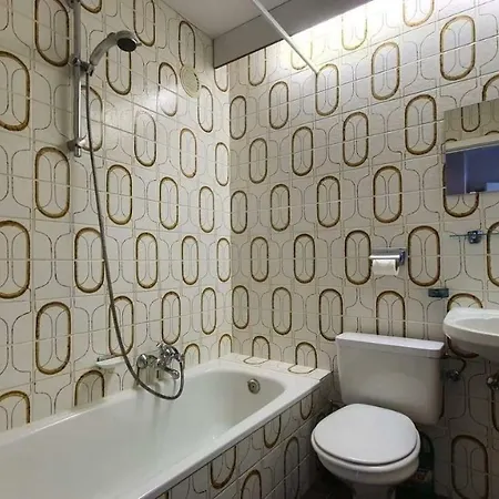 Апартаменты Modern Met Frontaal Zeezicht En Prive Parking Кнокке-Хейст